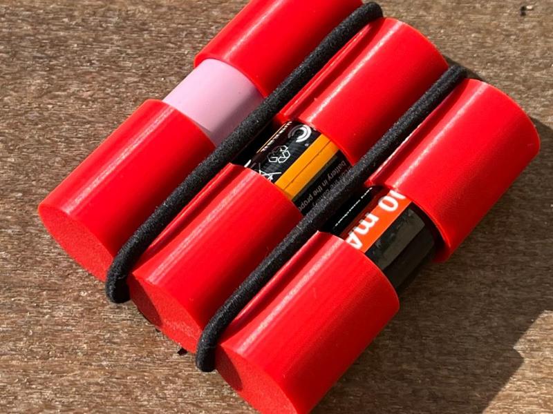 Battery Carrier for three 18650 batteries