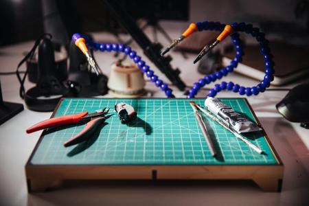 Cutting Mat Riser + Stand