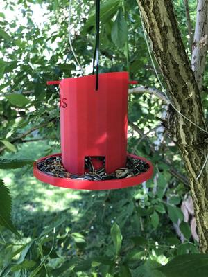 Simple Bird Feeder