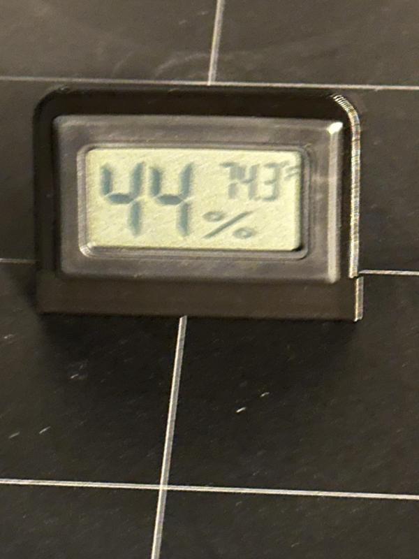 Desktop Thermometer / Hygrometer Holder