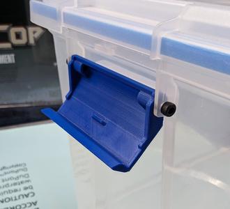 Sterlite gasket box container latch: M5 edition