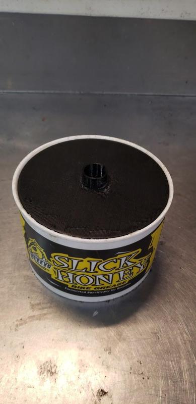 Bike shop Radar Laboratories grease syringe fillers for Park and Slick Honey.