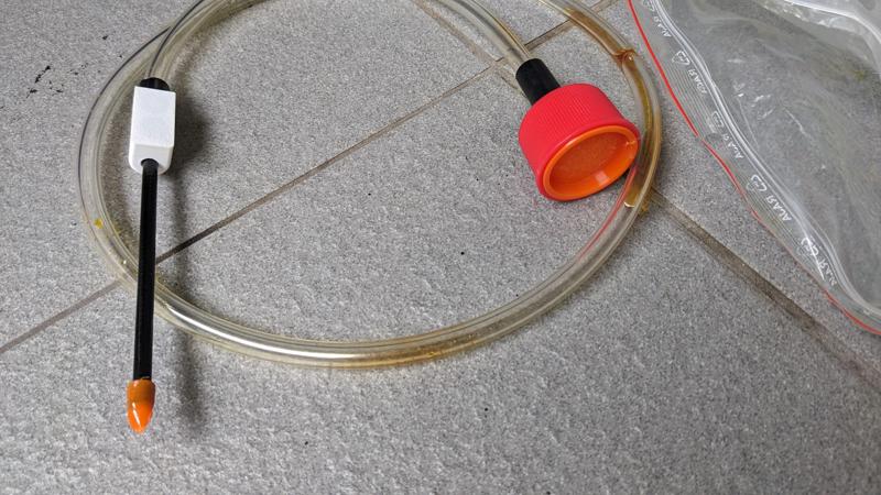 Tube cap and plug set for PELA2000 Oil Extractor