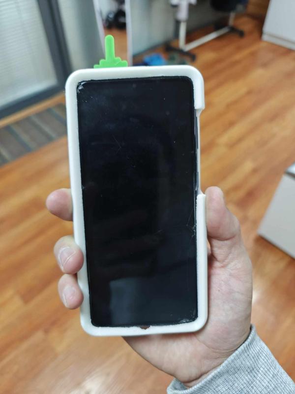 Galaxy S21 - Sliding Middle Finger case