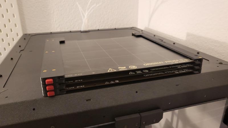 Expandable Sheetholder for Prusa Enclosure