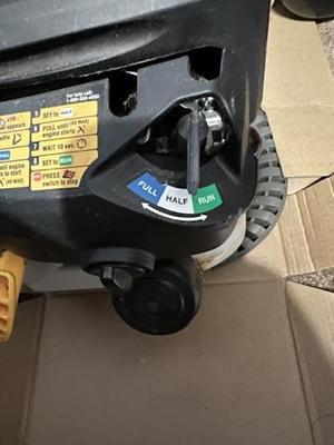 Ryobi gas leaf blower throttle lever