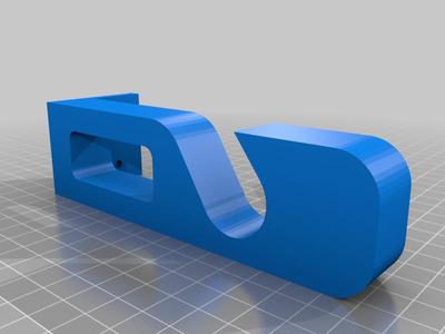 Spool holder for Ikea Lack Table