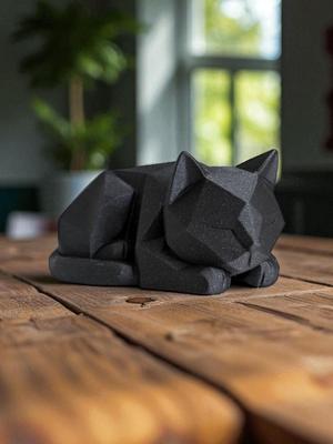 Cute Waiting Low Poly Kitten, Cat