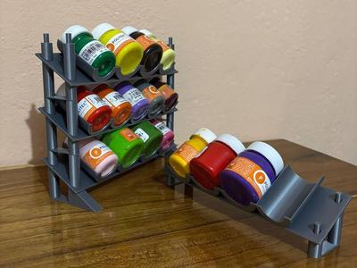 Stackable politec paint stand