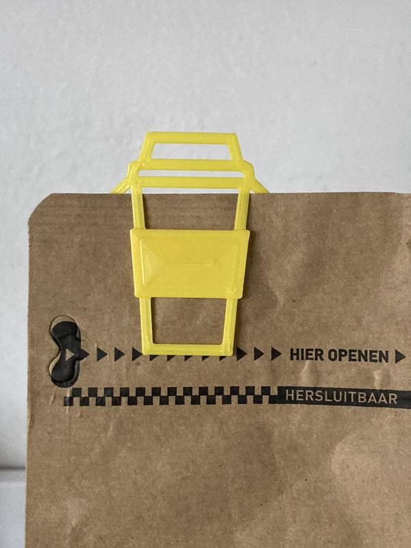 paperclip coffee to go