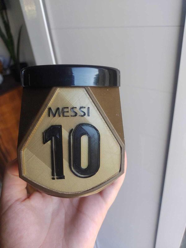 Mate Messi - With several plates included