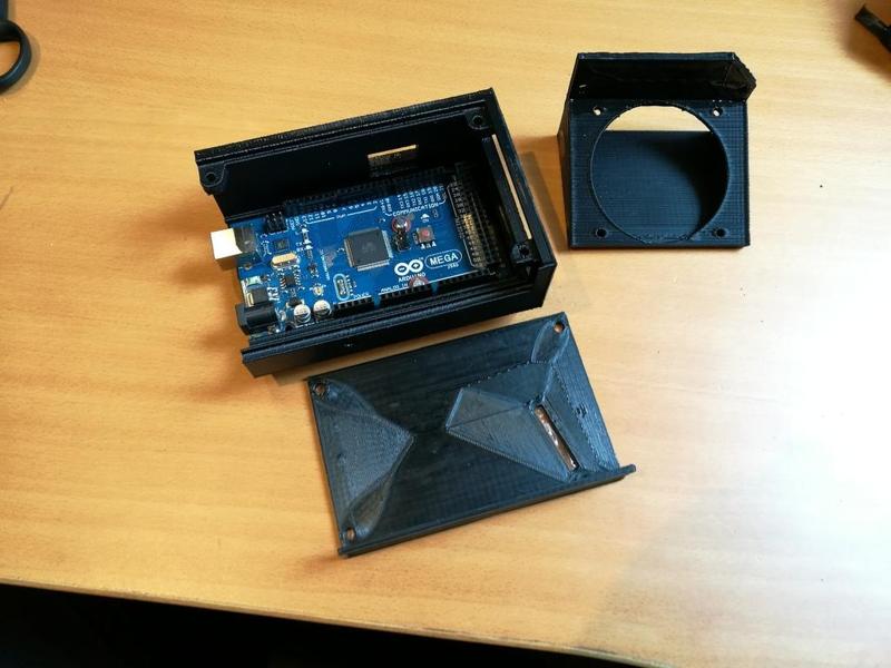 MendelMax Snap on Controller Housing