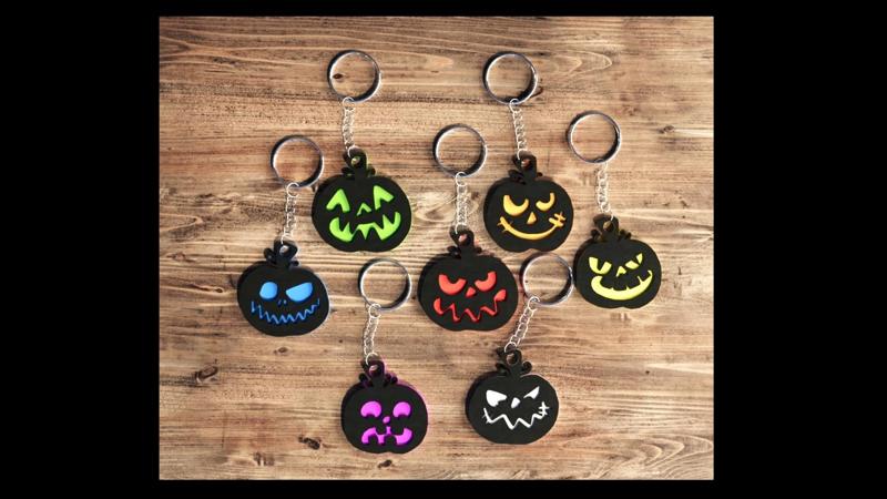 Halloween keychain pendant x 24 pcs.