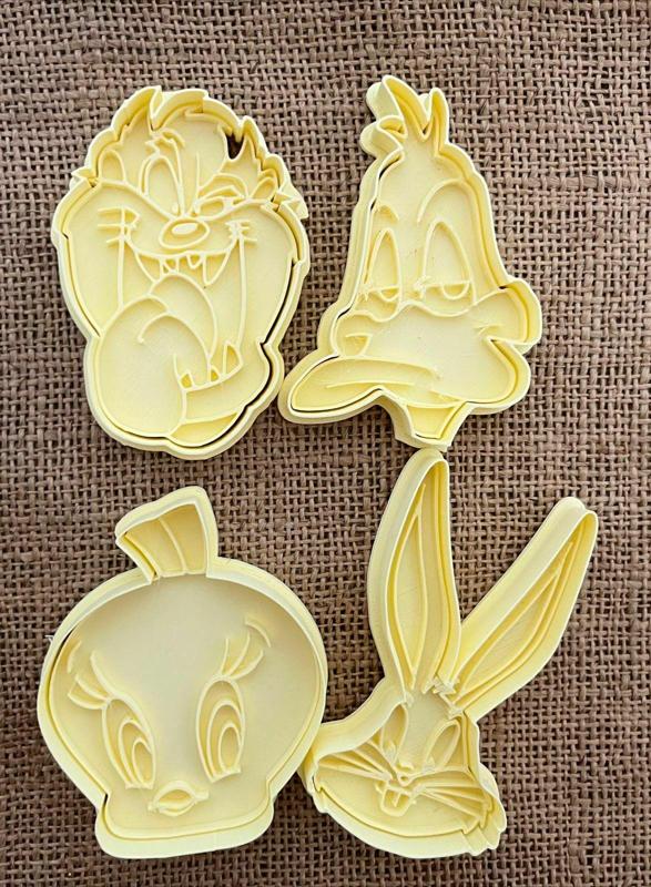 Looney Tunes PIOLIN TWEETY TAZ DUCK LUCAS STAMP SEAL CUTTERS COOKIE CUTTERS COOKIES CUTTERS COOKIES CUTTERS GALLETAS