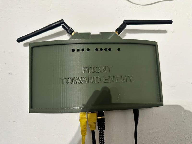 M18A1 Claymore Wi-Fi