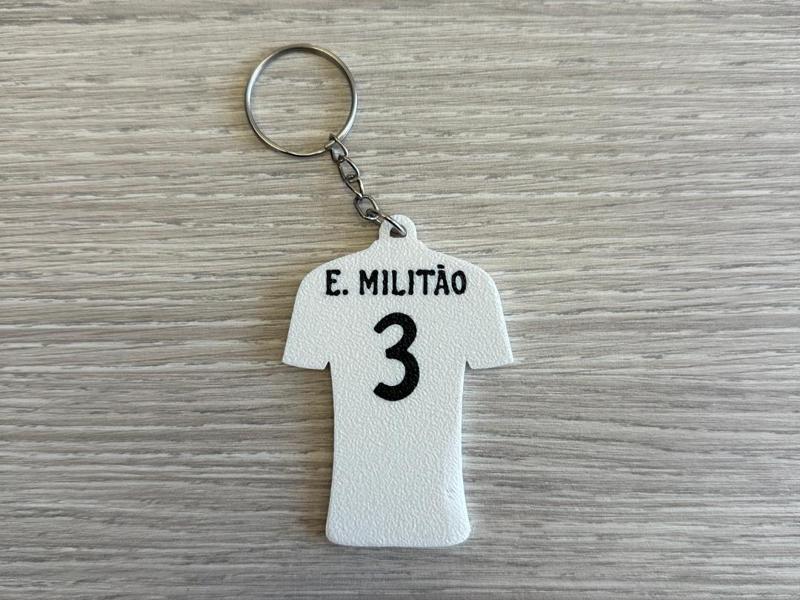Éder Militão T-Shirt Keychain - Real Madrid