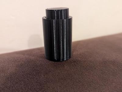 Si-Si's push button