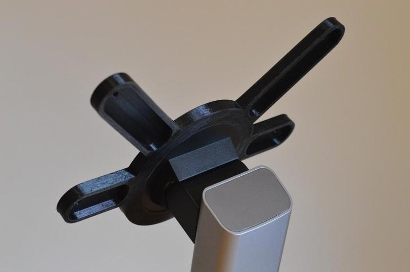 VESA 200 x 100 adaptor for Dell Monitor stand