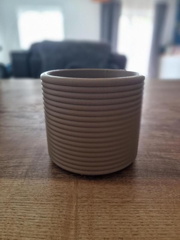 Modern Ribbed Planter