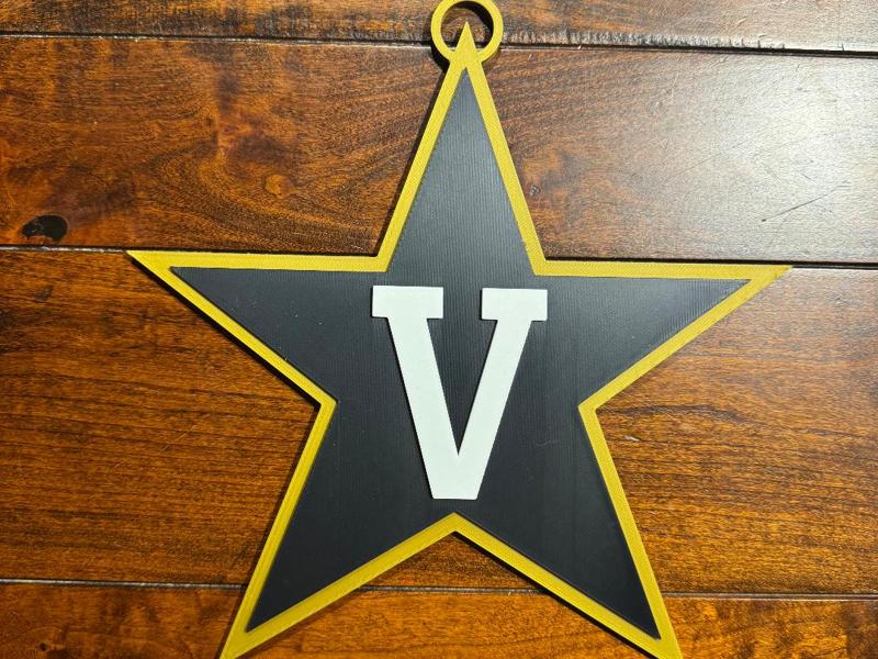 Vanderbilt Commodores Oversized Necklace Star Logo
