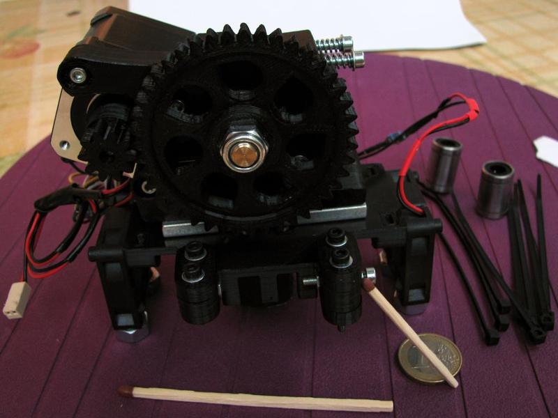 Accessible Wade extruder pusher