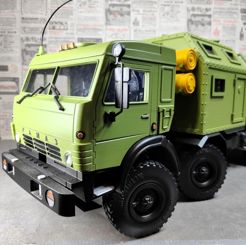 Kamaz 63501 AT