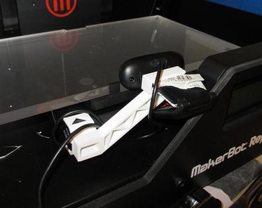 Simple Makerbot 2 WebCam mount
