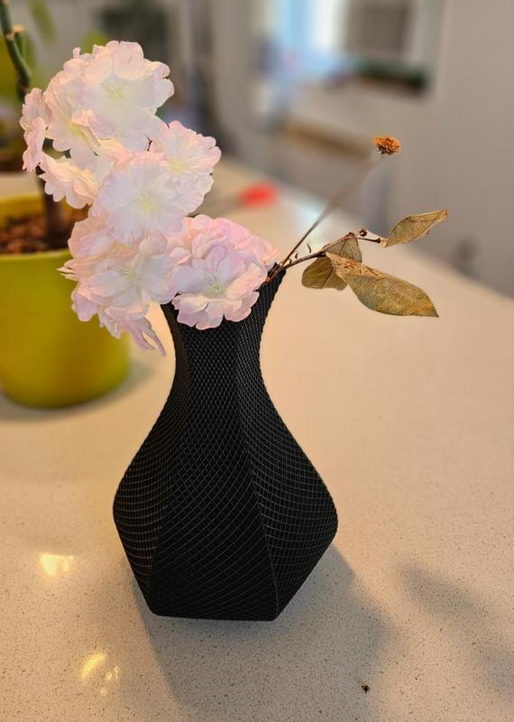 Refined home decor vase