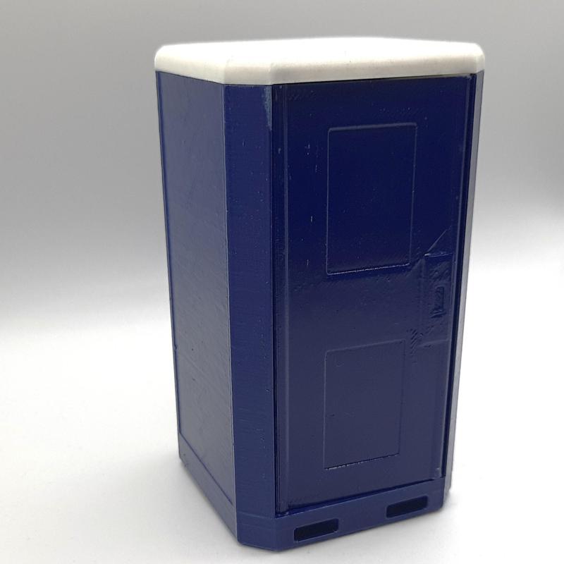 Construction site toilet on a scale of 1:22.5