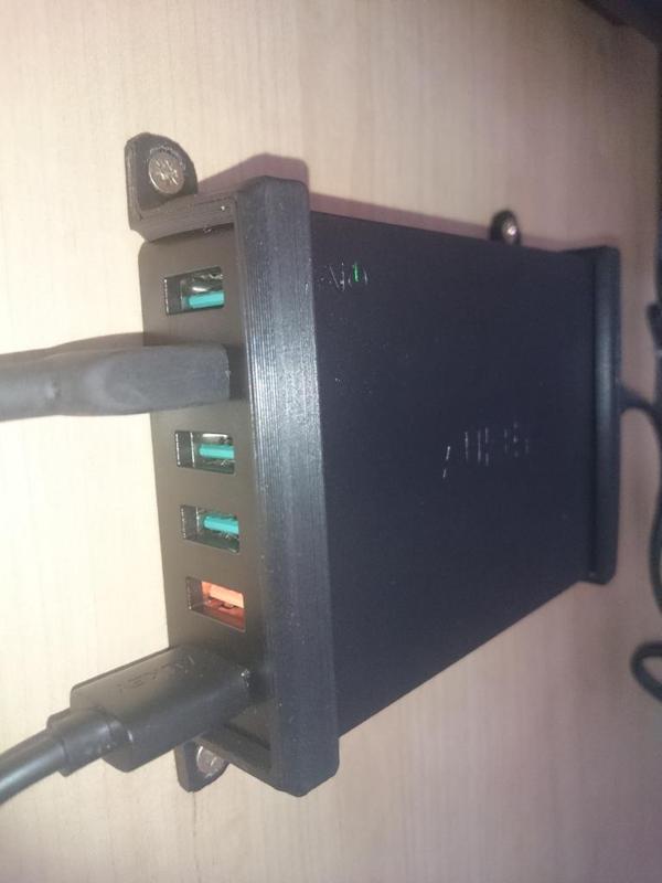 Charger AUKEY PA-T11 HOLDER