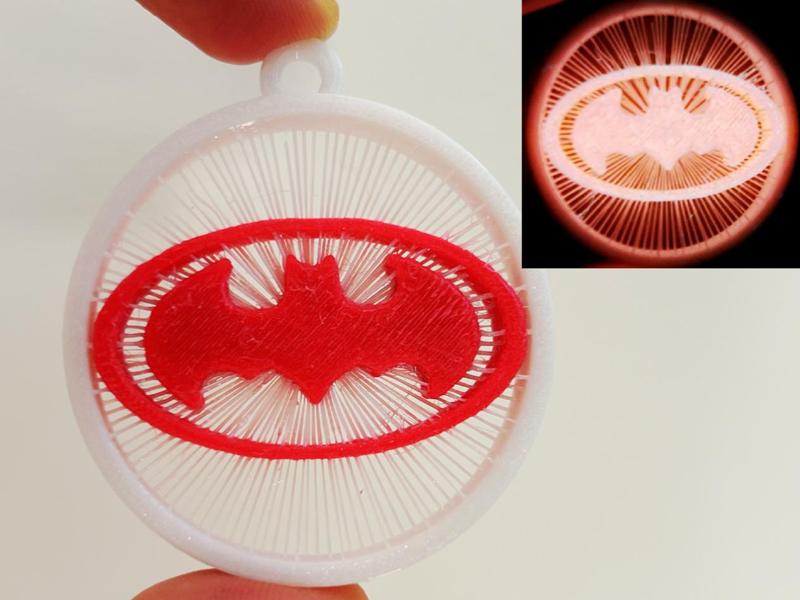 Wire Art - Batman - Marvel Keychain