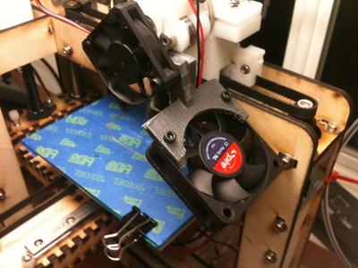 Mosaic simple side mounted cooling fan