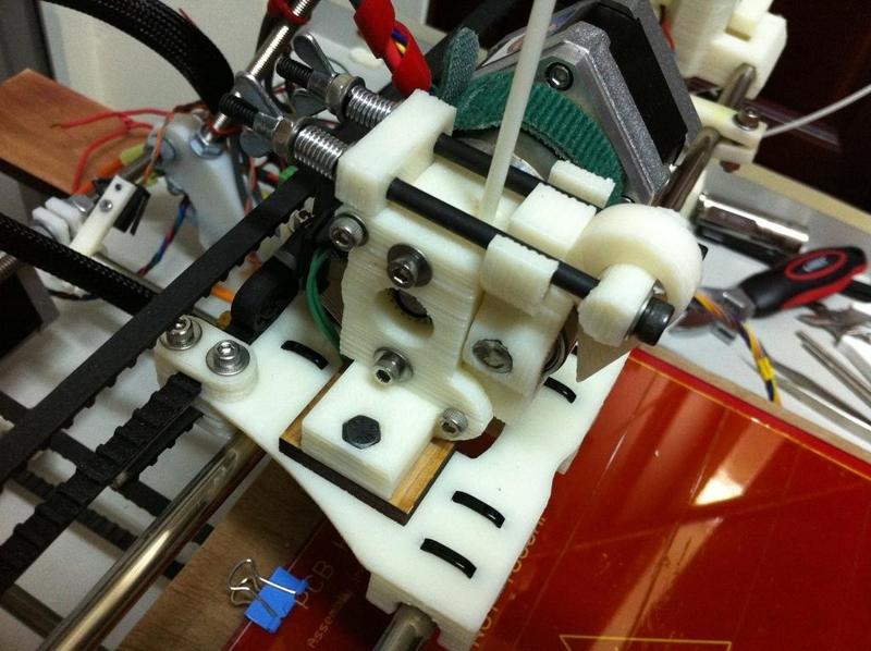 MakerGear Simplified Extruder Block with Quick Release