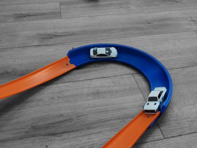 180 Degree Banked Turn Compatible with Hot Wheels Track
