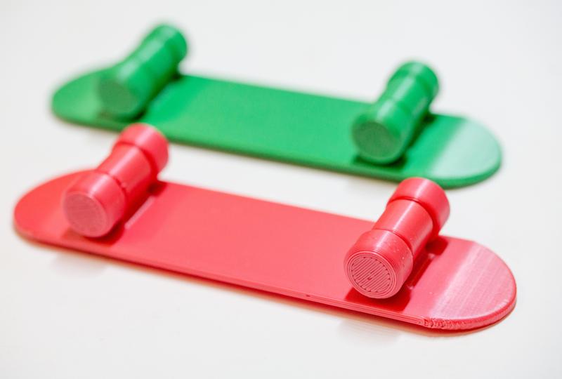 Robust Finger Skateboard Toy No Glue :)