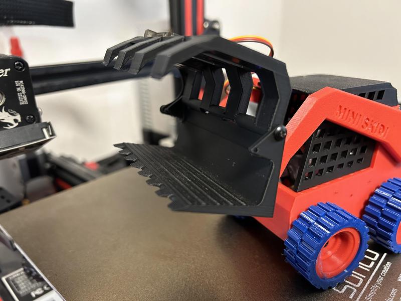 Attachments for 3D Printed RC SkidSteer V2.0