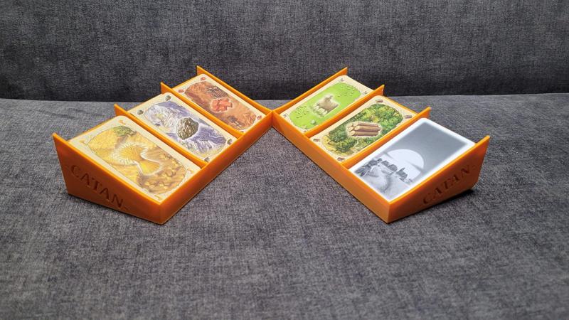 CATAN card dispenser