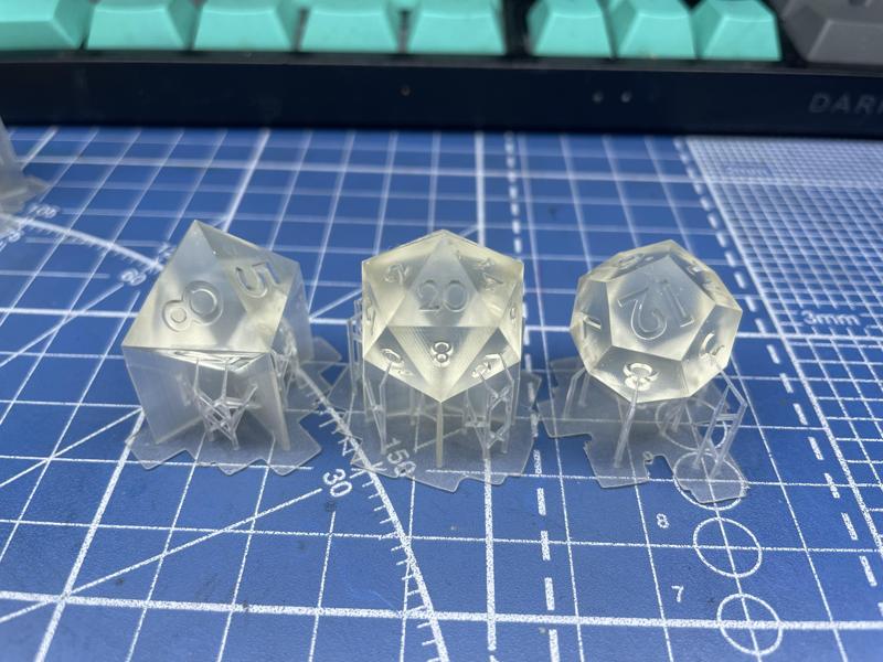 Dice set (presupported)