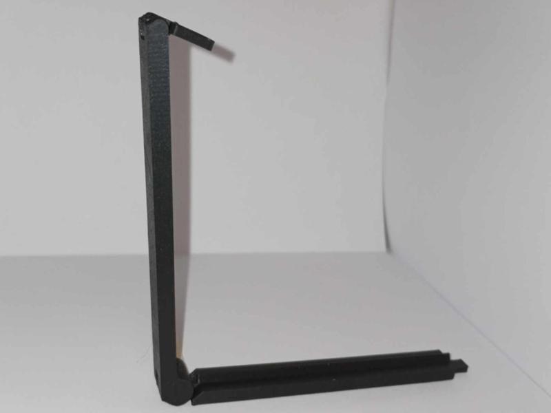 Bag clip with hinges (PintInPlace)