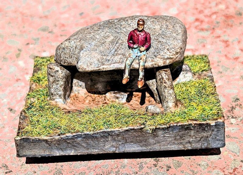 Rhoslan Dolmen 1:76 scale model