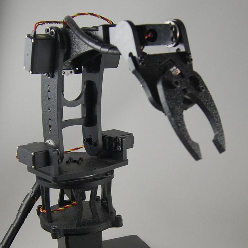 Servo Robot Arm