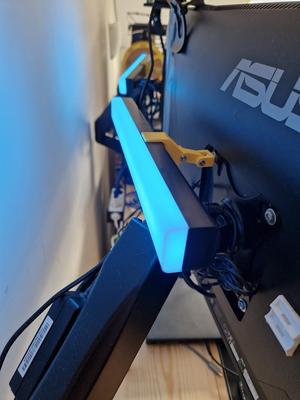 Mount for led bar behind monitor