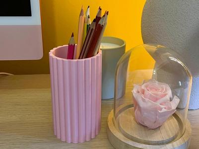 Rounded Pencil Holder