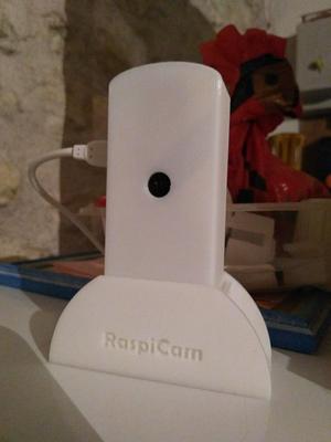 support camera Raspicam : https://www.thingiverse.com/thing:2300226
