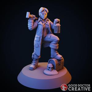 Female Graverobber / Treasure Seeker