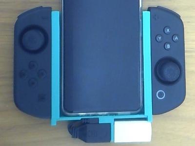 Android phone with Joy-Con vertically