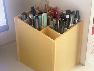 Angled Pen Holder Design | Pen holder suitable for corners Desk corner pen holder for personal use