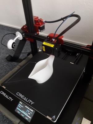 Watering cane, PLA