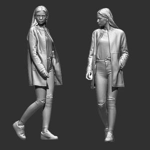PEOPLE WOMEN F26 FIGURE DIORAMA