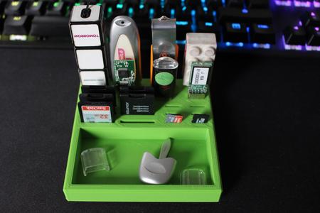 Desk drives organizer